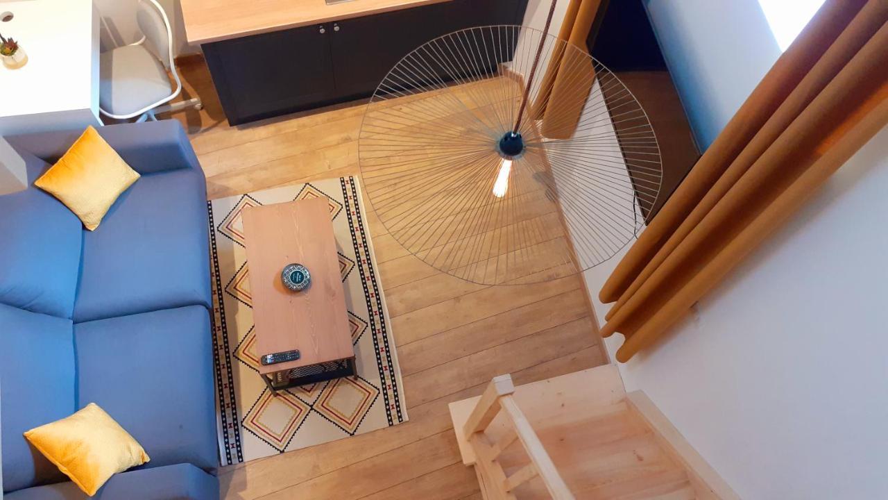 Hôtes De Ii Appartement